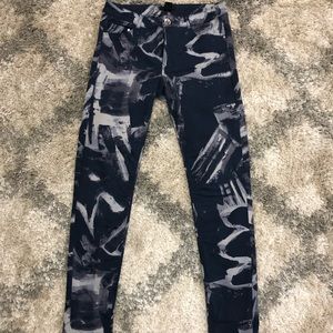 Printed jeans